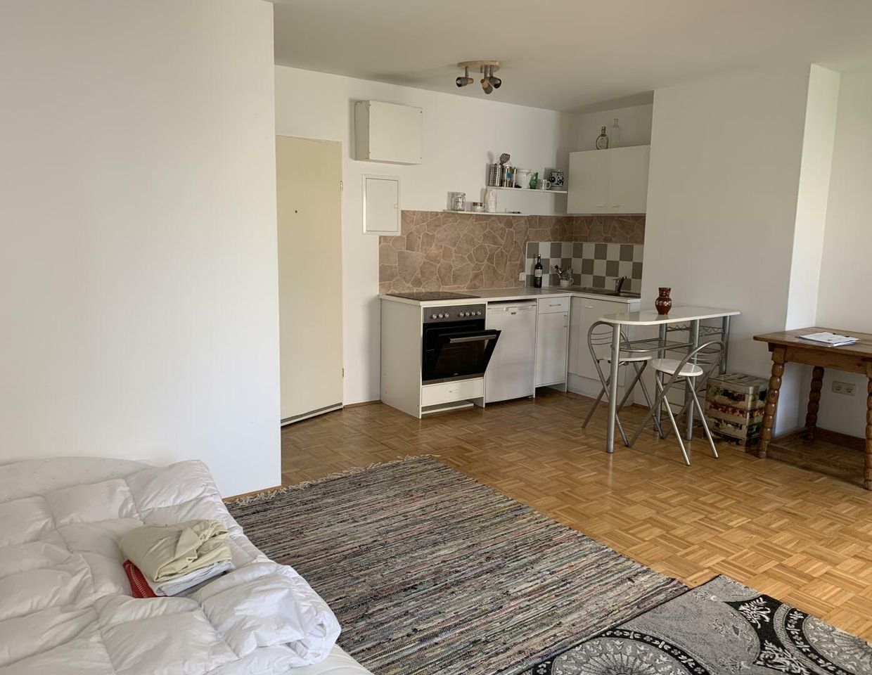 1 Zimmer in ruhiger Lage nähe Innenstadt