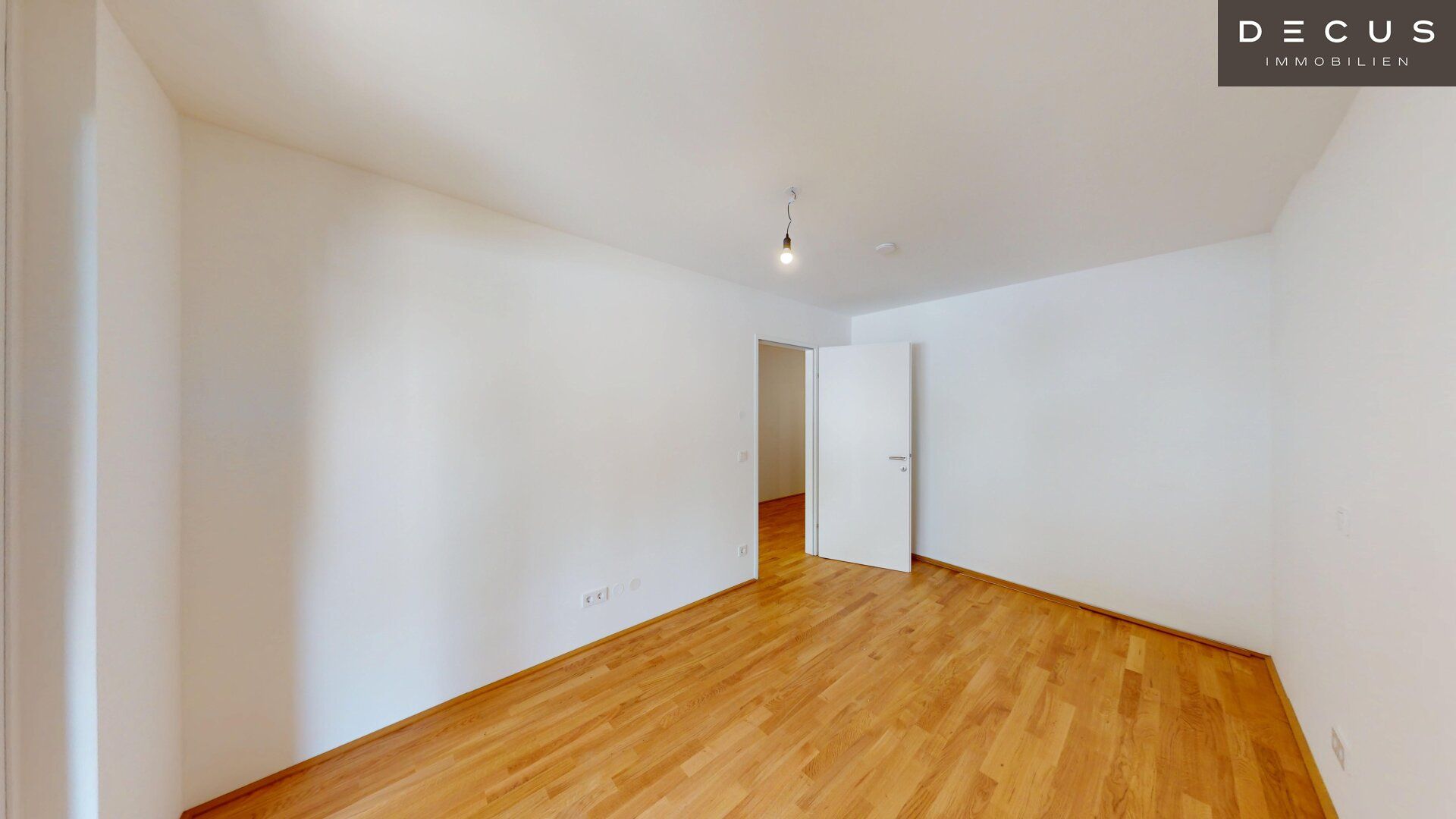 | 4 ZIMMER | 3. OG | BALKON | ST. VEIT GASSE 25 | ERSTBEZUG IN HIETZING | MIETBEGINN PER 01. DEZEMBER 2025