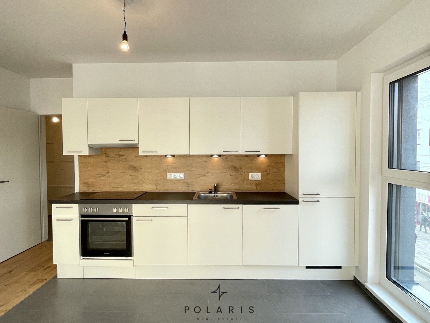 51 m² | hofseitige Wohnung mit Balkon | Thaliastraße | Billa im Haus | 3. Liftstock
