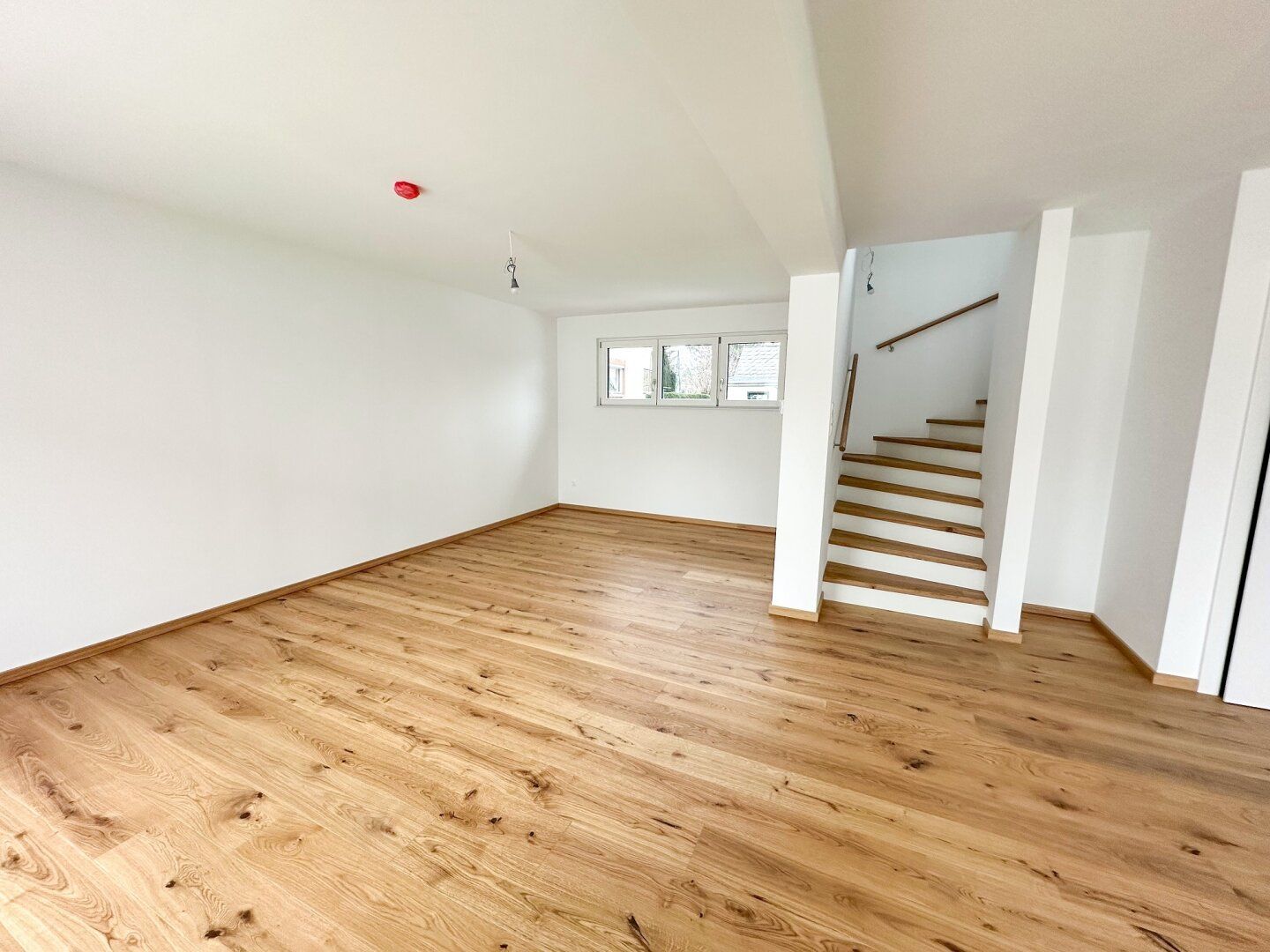 ATTRAKTIVES DOPPELHAUS IN RUHIGER LAGE - SCHWARZLACKENAU - MIT KAUFOPTION – pohled 3