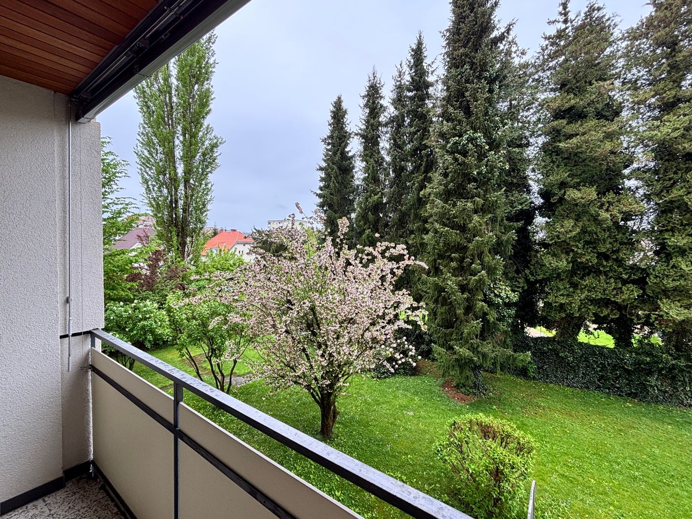 Ruhige 4-Zimmer-Wohnung mit Loggia in Klagenfurt - Waidmannsdorf
