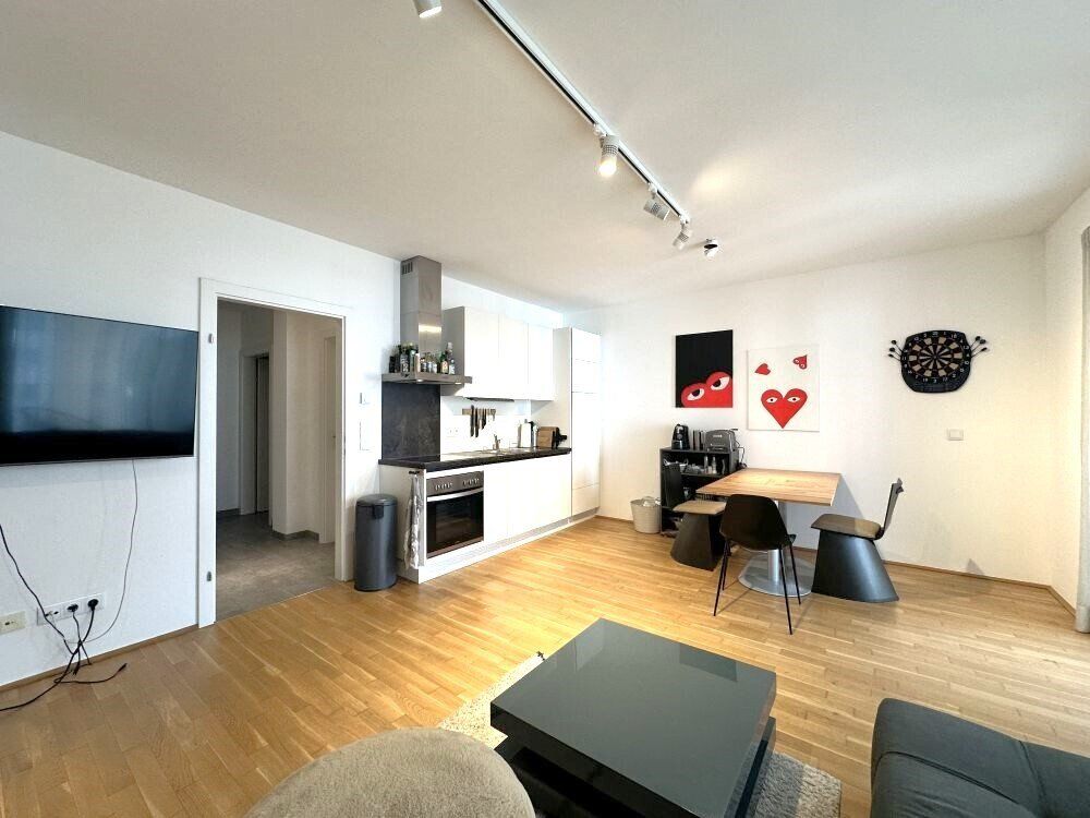 PROVISIONSFREI - Neuwertige, moderne 3-Zimmer-Wohnung mit Balkon in ruhiger Lage - mit KFZ-Tiefgaragenabstellplatz
