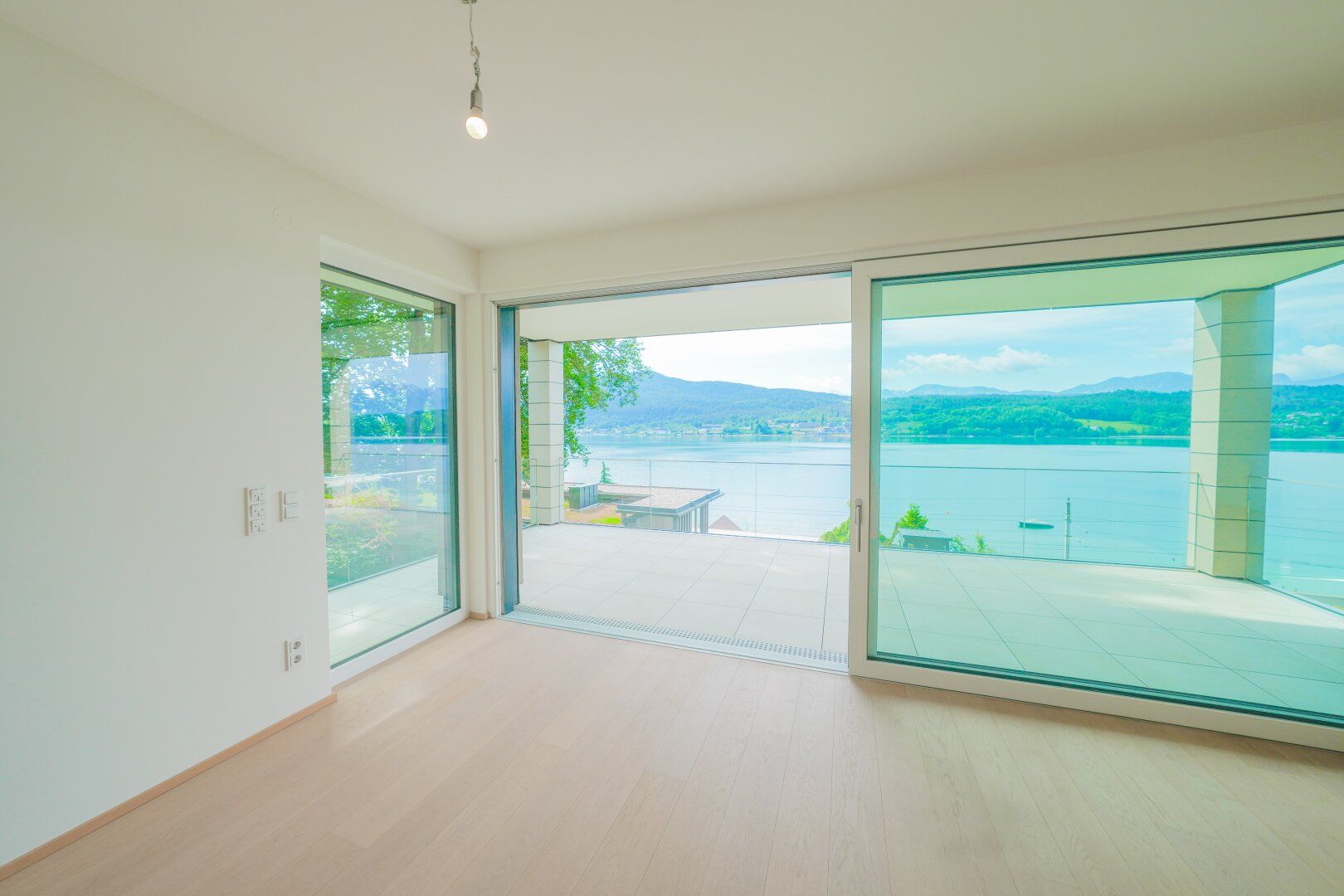 ERSTBEZUG Seewohnung (3 Schlafzimmer) in traumhafter Neubauanlage am Wörthersee