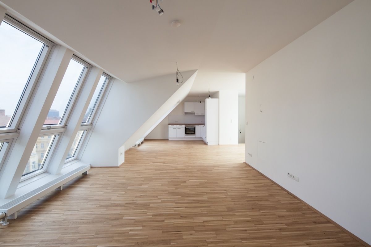 Sonnige 3-Zimmer-Maisonette mit Terrasse im Dachgeschoss  - Nähe Hernalser Hauptstraße