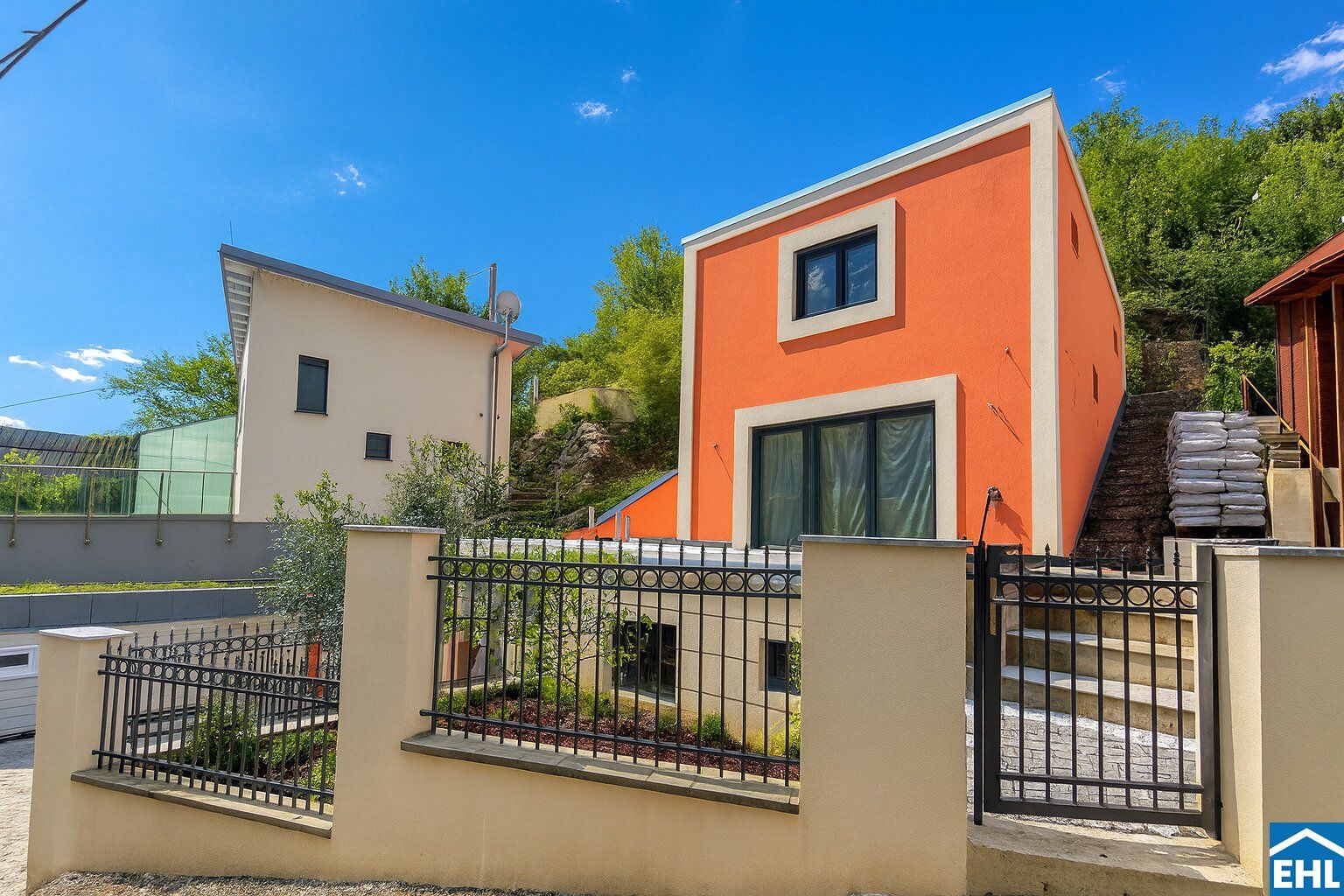 Eigengrund mit Kleingartenwohnhaus! Ihr Paradies am Satzberg in unmittelbarer Nähe der Steinhofgründe!