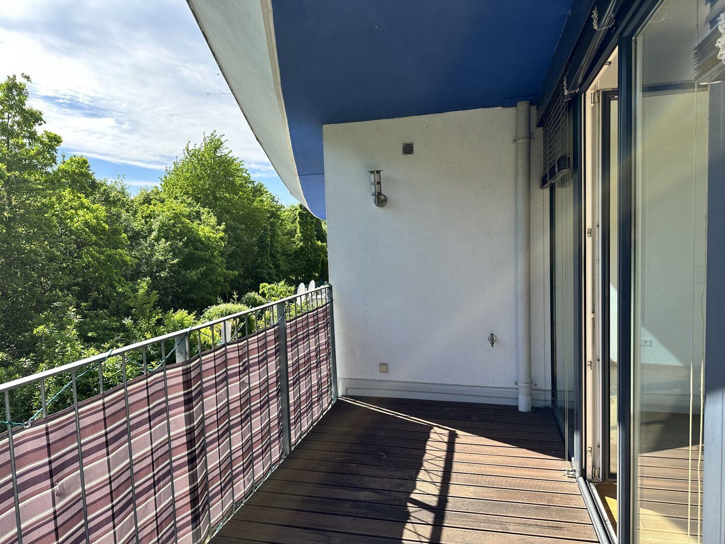 WIENERBERG IS CALLING: 2-Zimmer mit Balkon mit Sauna, Fitness & Pool in der Anlage + optionaler Garagenstellplatz ***