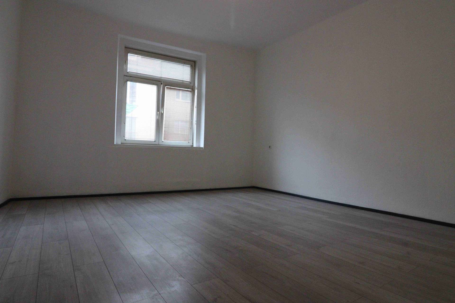 3 Zimmer Altbauwohnung Nähe Hauptbahnhof