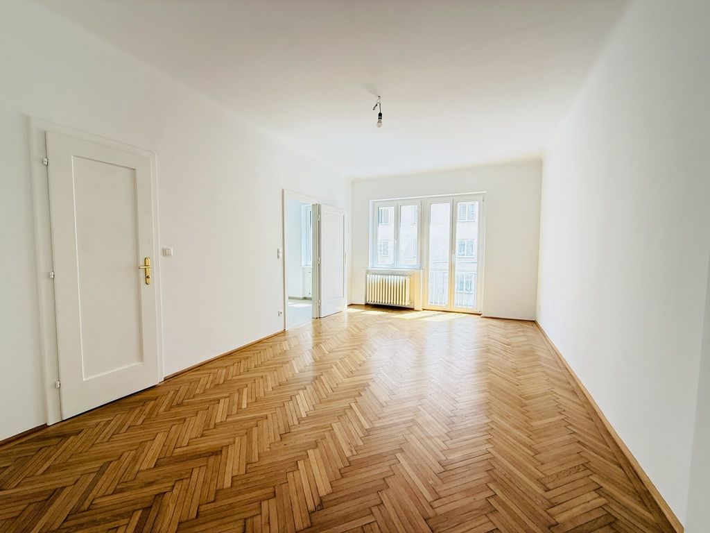 TOPLAGE - FREIHAUSVIERTEL | HELLE 1-ZIMMER WOHNUNG NÄHE KARLSPLATZ | OPERNGASSE | U-BAHN NÄHE