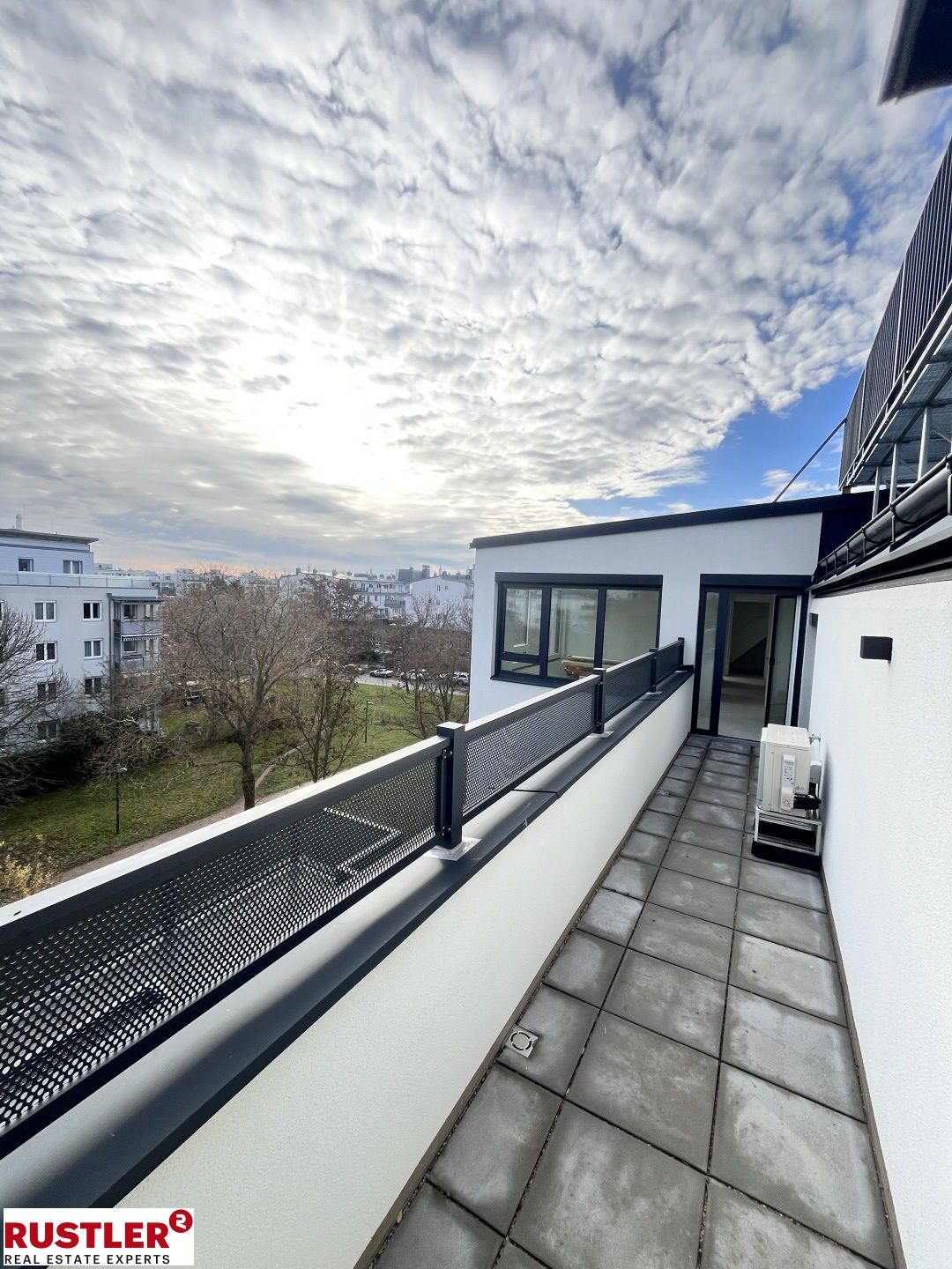 Ihr neues Zuhause - Sonnige 3 Zimmerwohnung mit großem Garten!