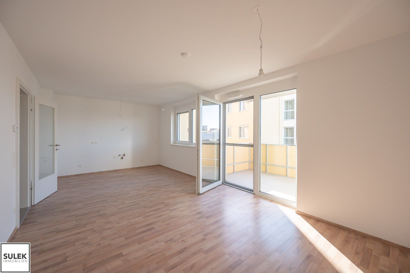 mieten - wohnen - kaufen in einer familienfreundlichen Wohnanlage! 4 Zimmer + Balkon + 2 KFZ-Stellplätze!