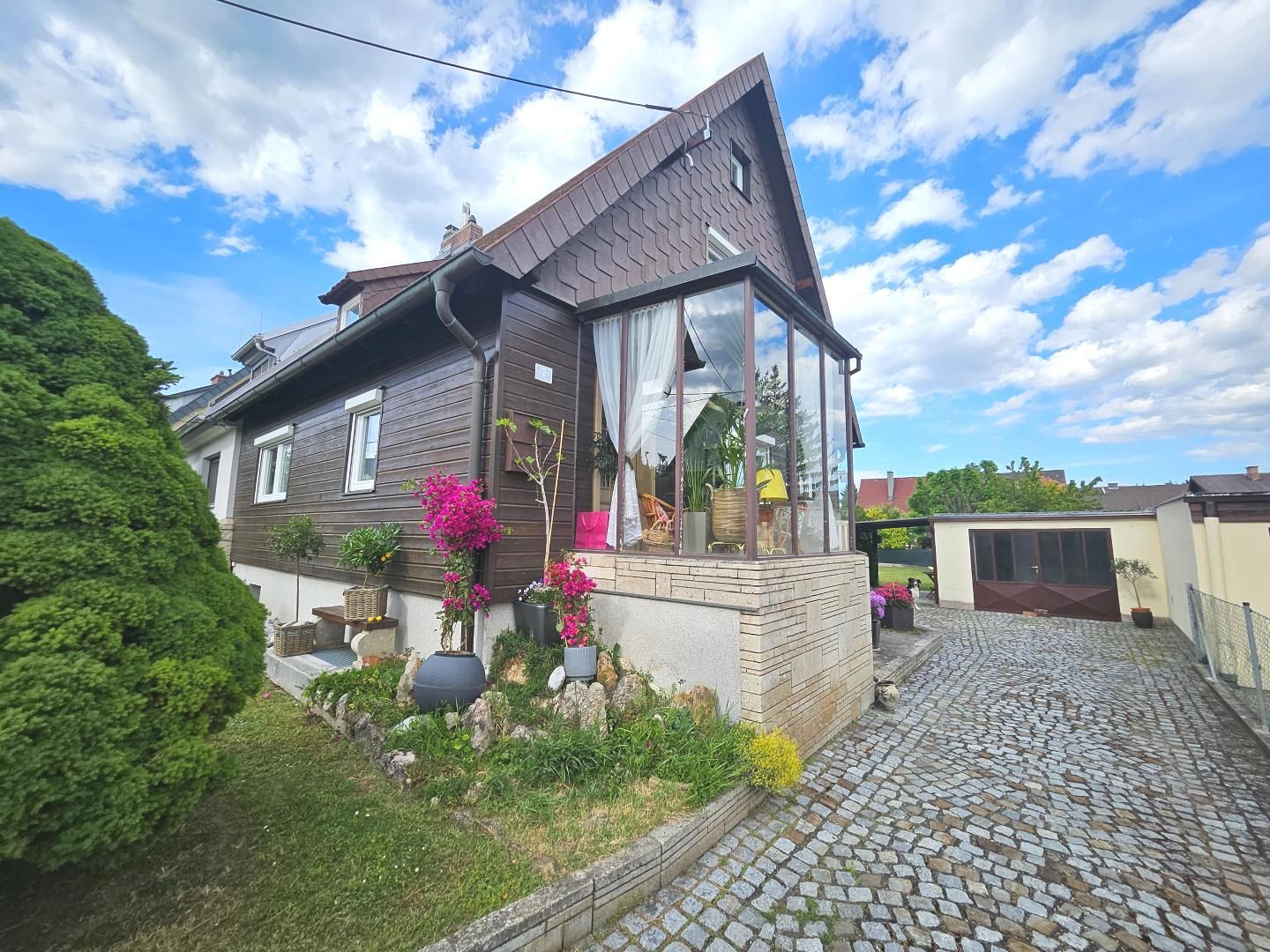 Haus – Enzesfeld