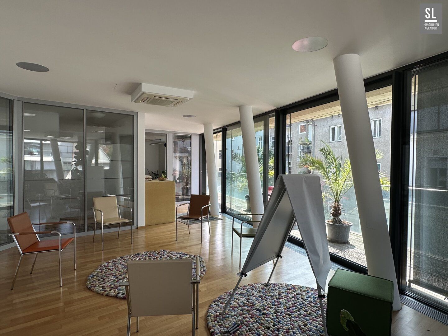 128m² ruhige - coole Stadtwohnung oder Praxis/Büro mit 33m² großem Süd-Westbalkon Nähe Kunsthaus, 2 TG Plätze optional