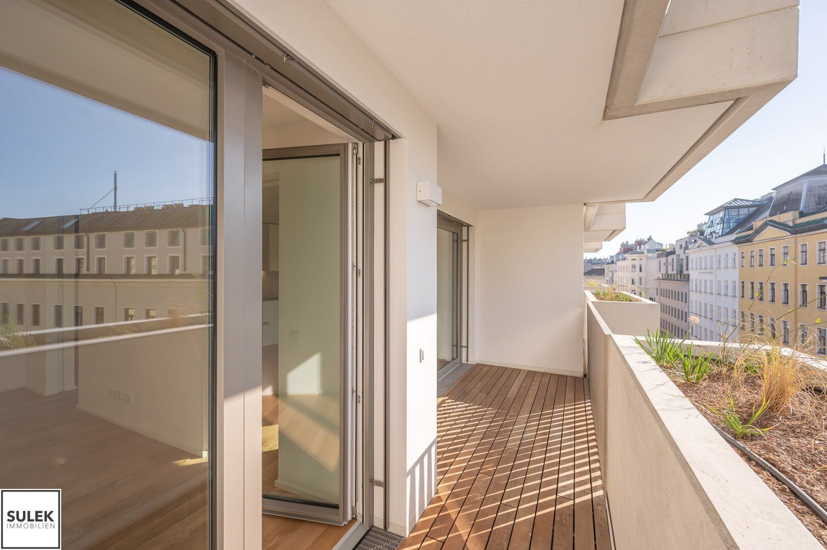 2 Zimmer Zweitbezugswohnung mit sonniger Loggia in wunderschönem Neubauprojekt 