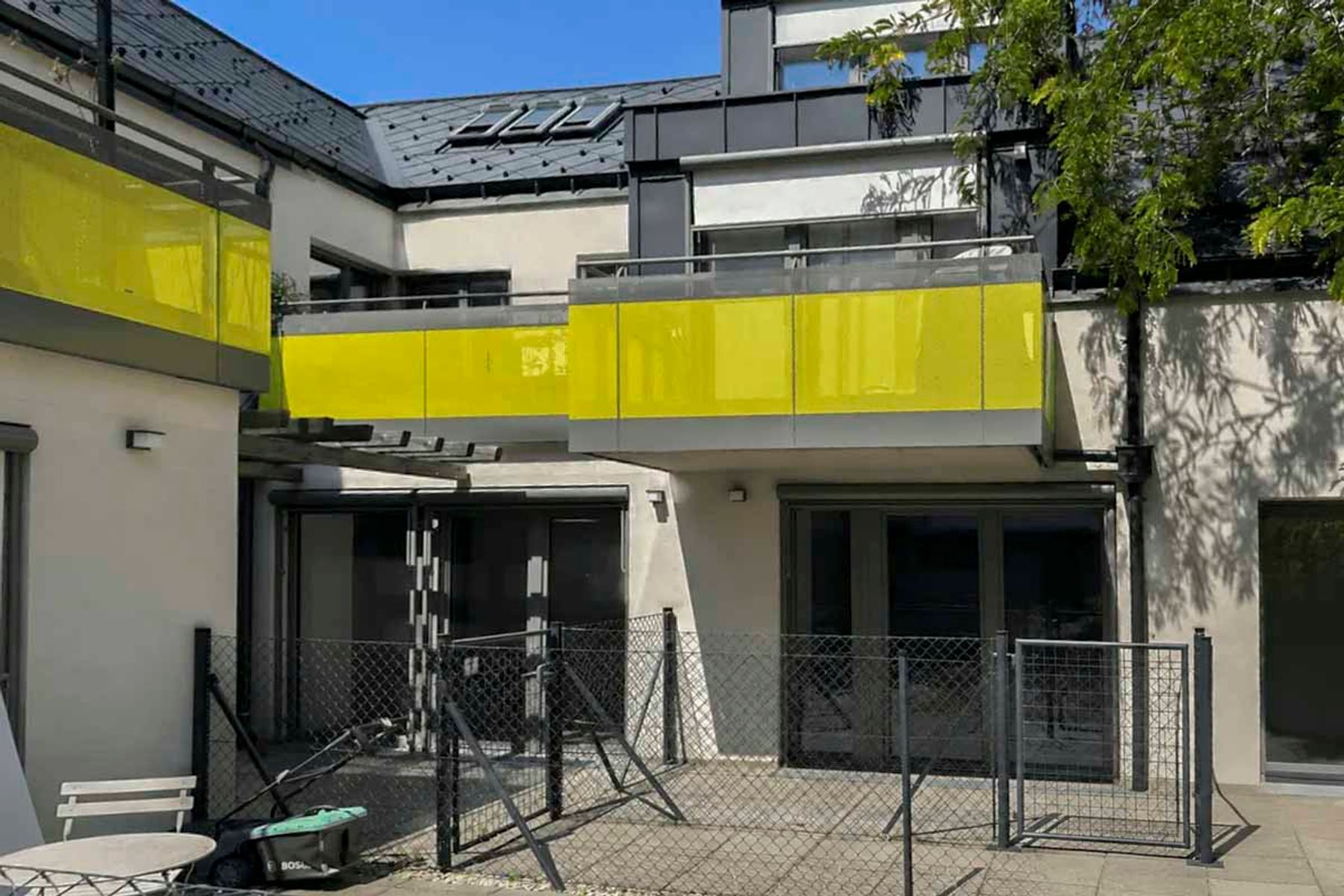 Modernes Neubau-Büro mit Terrasse im 12. Bezirk - Garagenplätze optional - Mehr