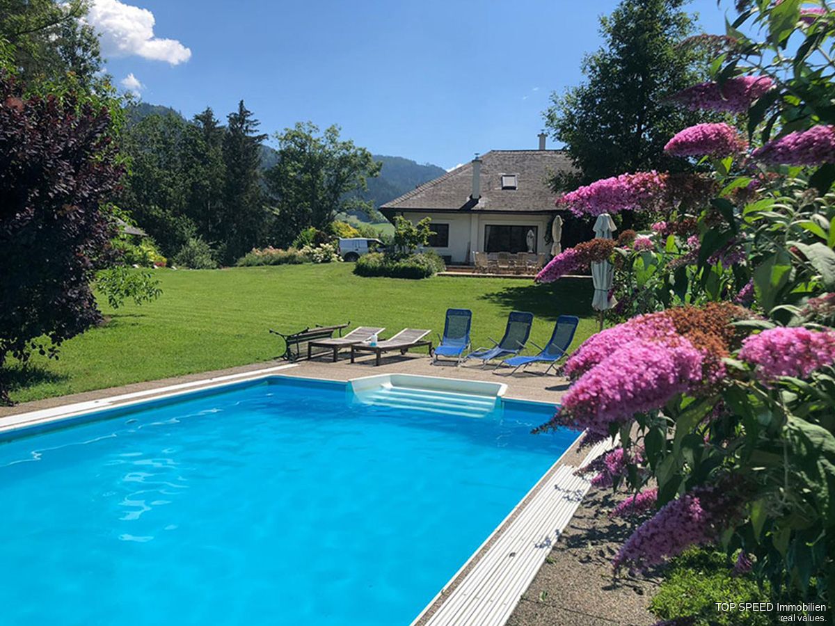 Einzigartiges Landhaus in Alleinlage - Aigen im Ennstal mit Blick auf den Putterersee