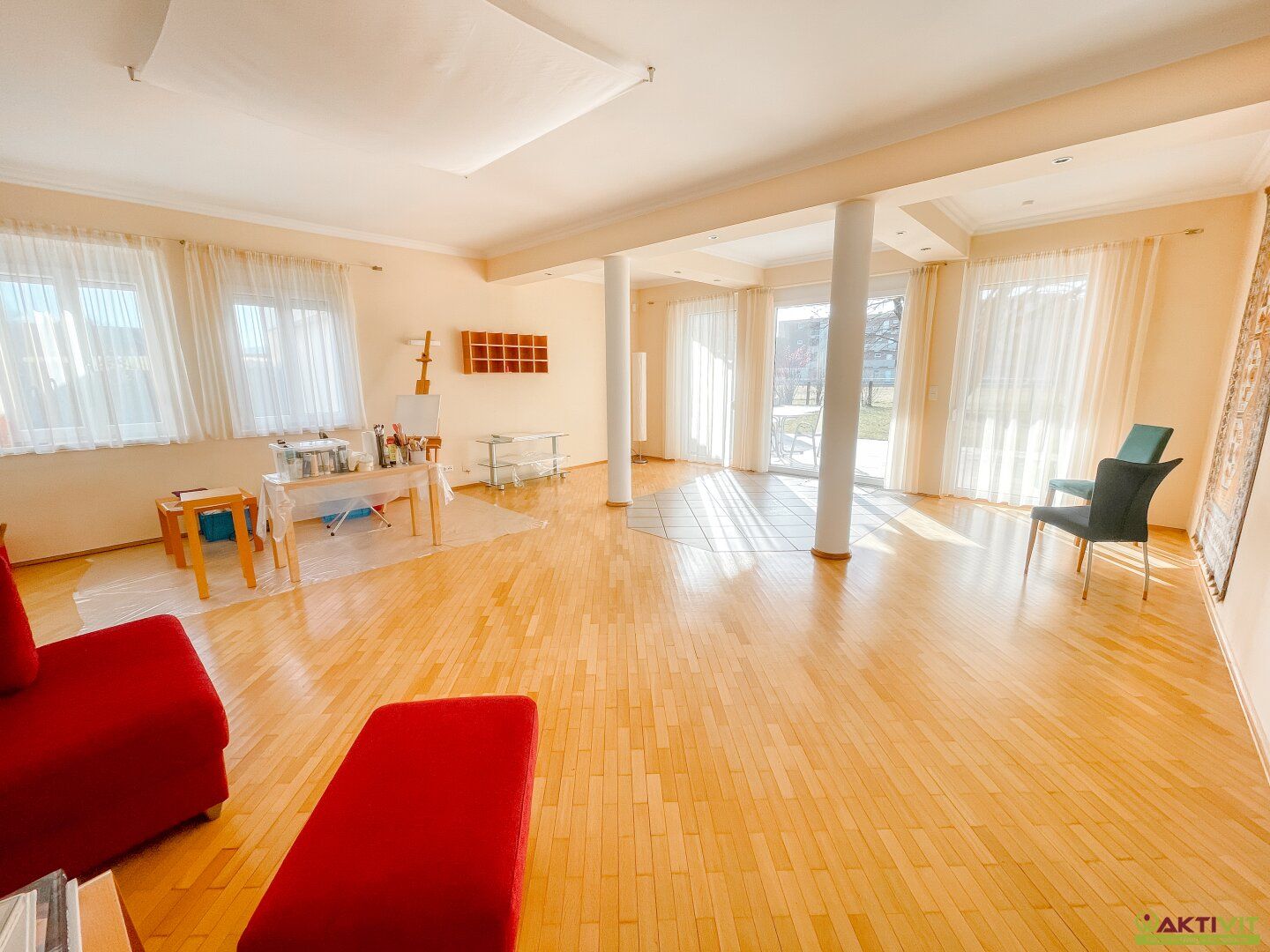 Zentrale Lage mit großem Entwicklungspotenzial: Mehrfamilienhaus in Kalsdorf.
