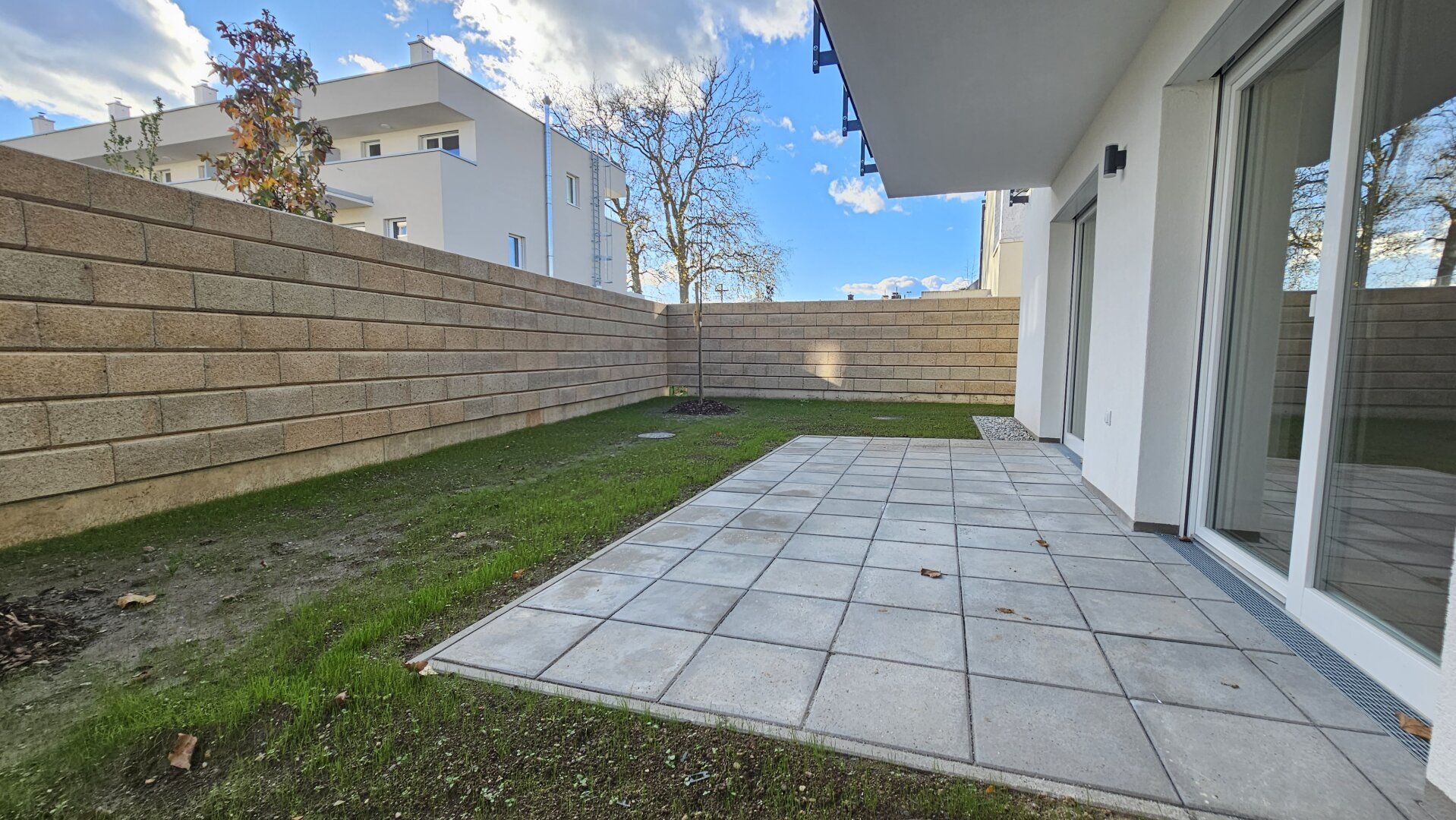 Premstätten bei Graz- ERSTBEZUG - 73m² große Neubauwohnung mit 3 Schlafzimmer, 13m² Südterrasse und 2 Parkplätze im KP. inkl.