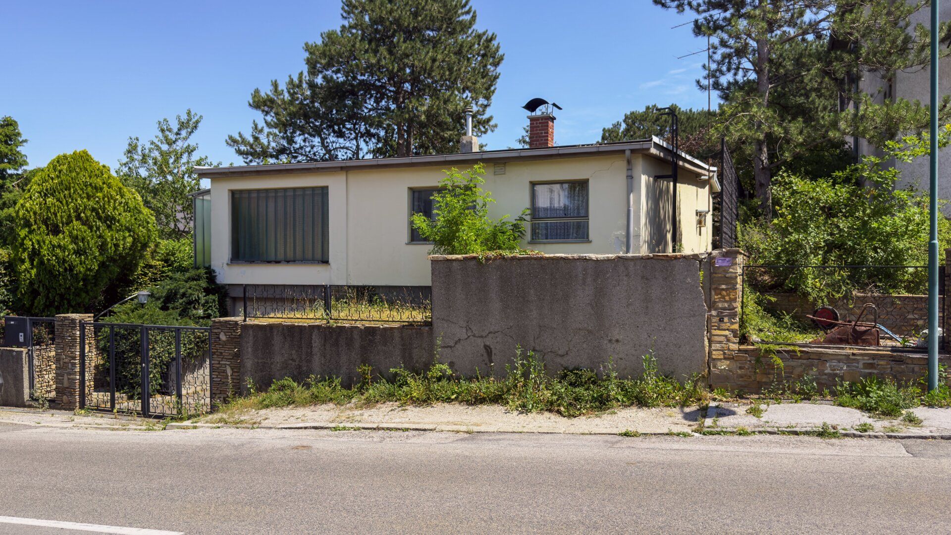 Sanierungsbedürftiger Bungalow in Toplage - Hochbergstraße, Perchtoldsdorf