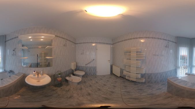 13.Badezimmer mit Panoramablick