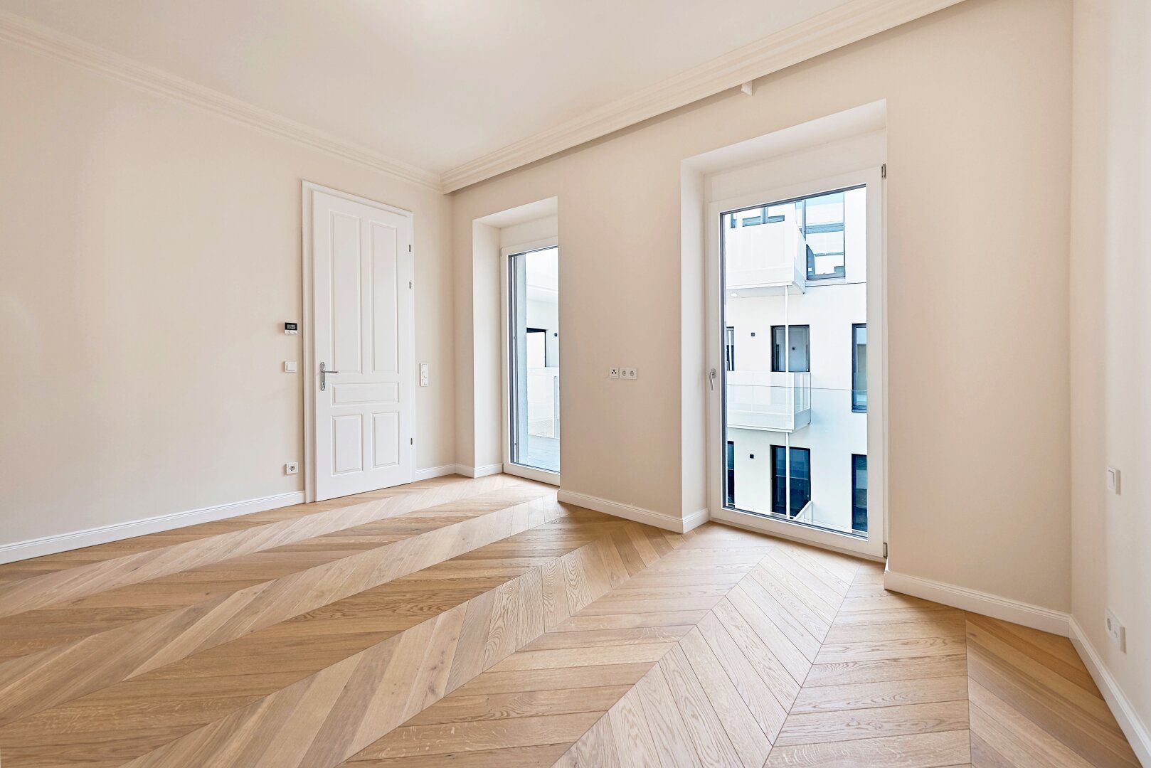 ESSENZ NO. 1 - Die neue Avantgarde des Wohnens - Exklusive 2-Zimmer-Wohnung mit großem Balkon - Mehr