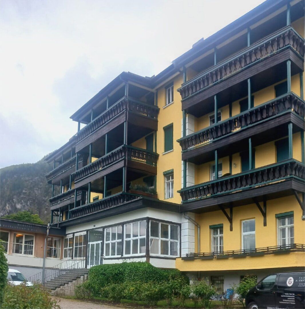 Charmante Wohnung in Sankt Gilgen mit interessanter Raumaufteilung, als Haupt- oder Zweitwohnsitz und Gemeinschaftsbadeplatz.