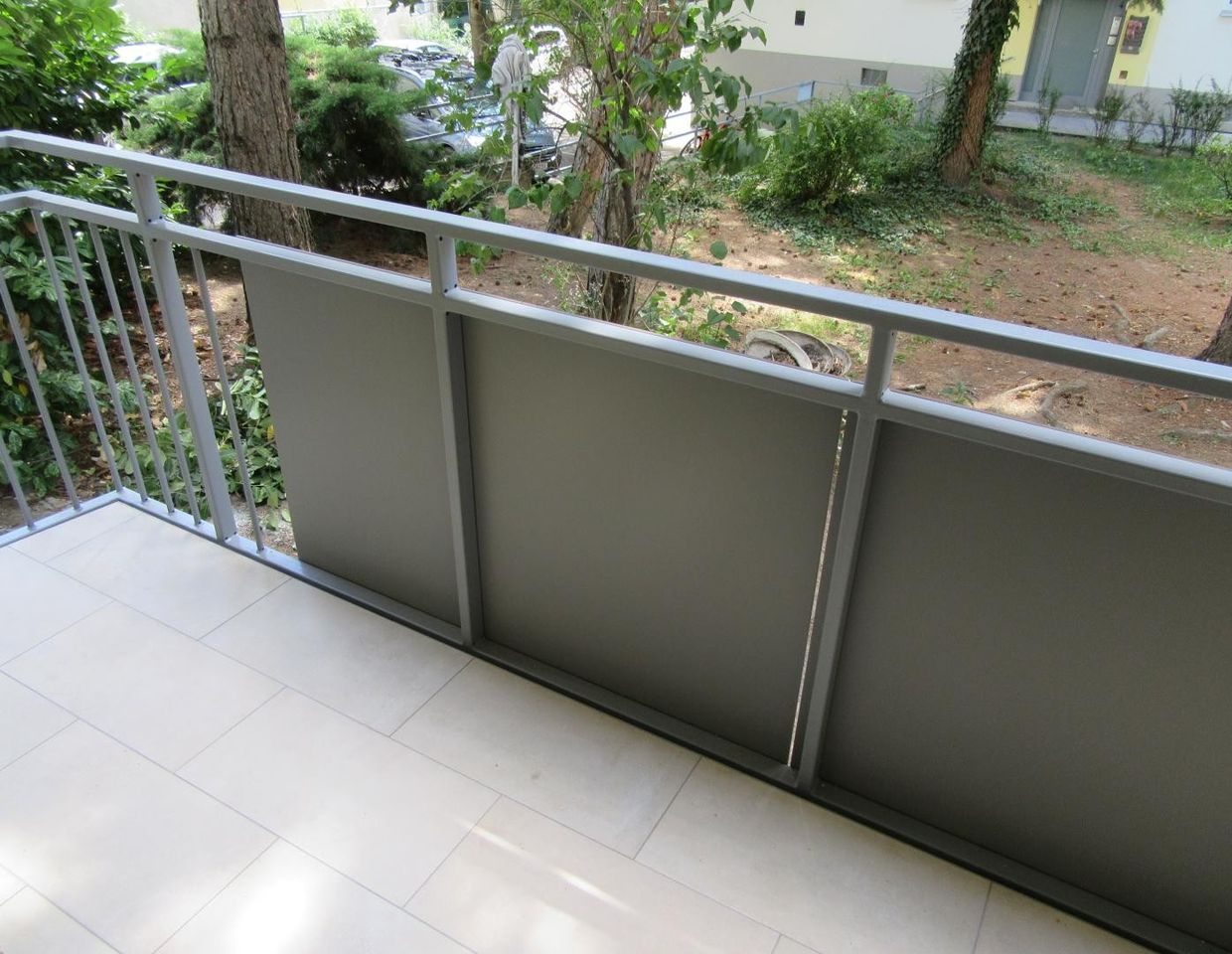 4 ZIMMER APARTMENT MIT LOGGIA IN RUHIGER LAGE