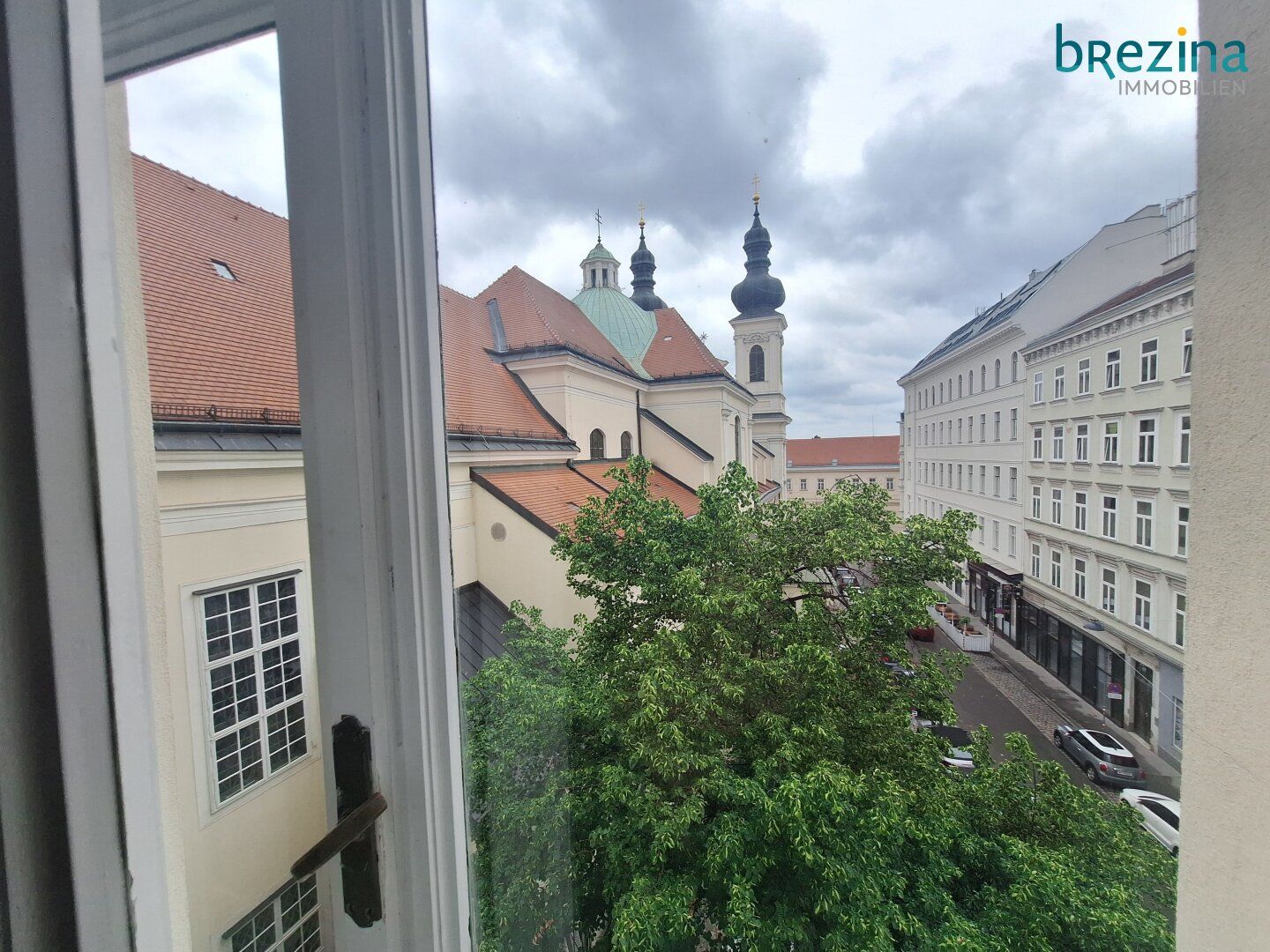 Tolle, klassische Altbauwohnung in Traumlage - 3,5 Zimmer in der Schlösselgasse als Ihr neues, unbefristetes Zuhause