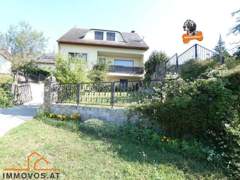 ****RAUMWUNDER FAMILIENHAUS IM IDYLLISCHEN DORF HORNSBURG/KREUTTAL: