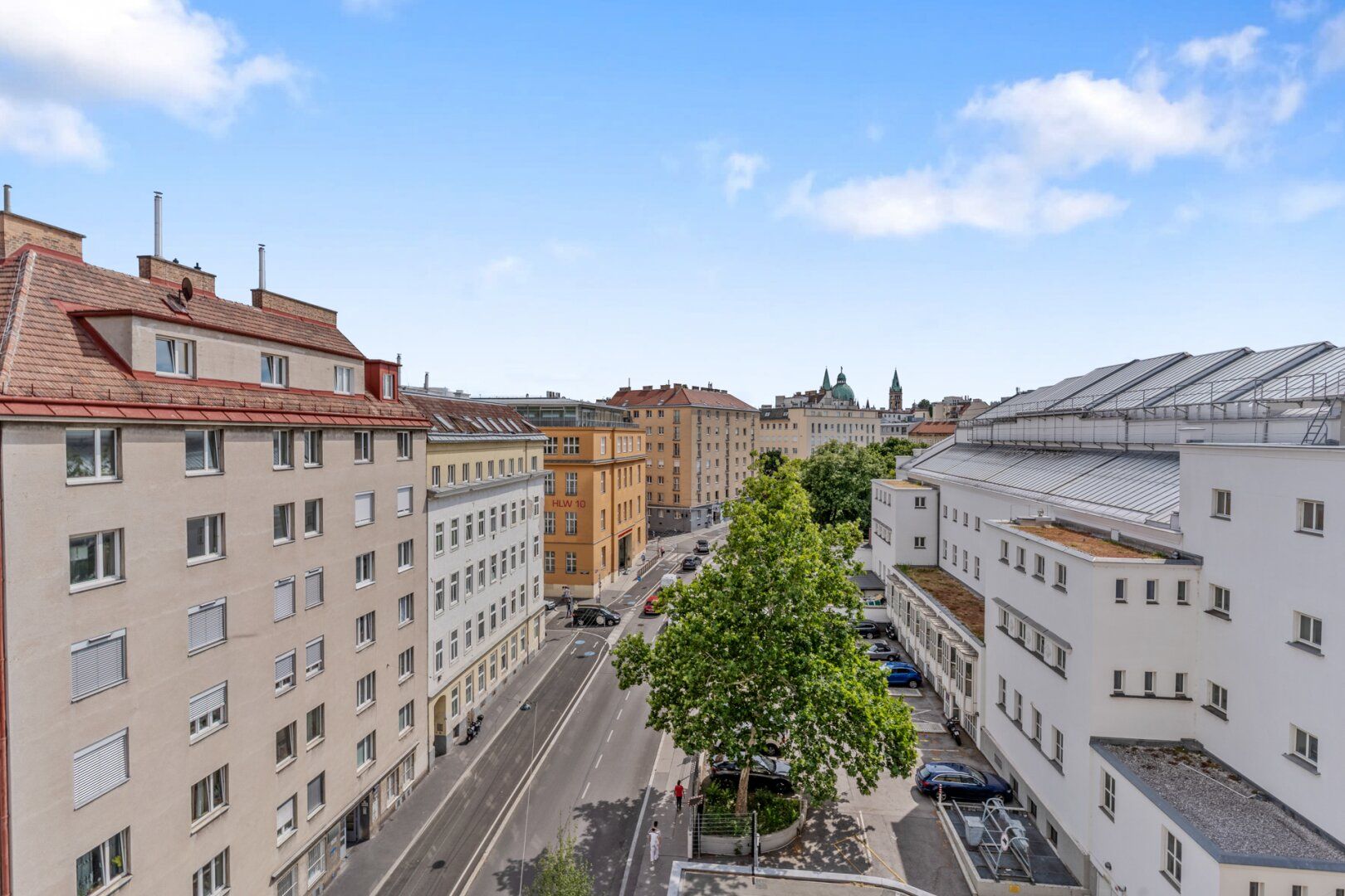 Zwei Zimmer, ein Himmel - Dachwohnung mit Sonnenplatz-Garantie! - Inklusive Klimaanlage