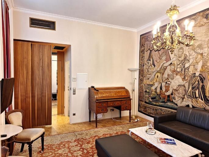 CITY - Apartments - Living / Apartment 201