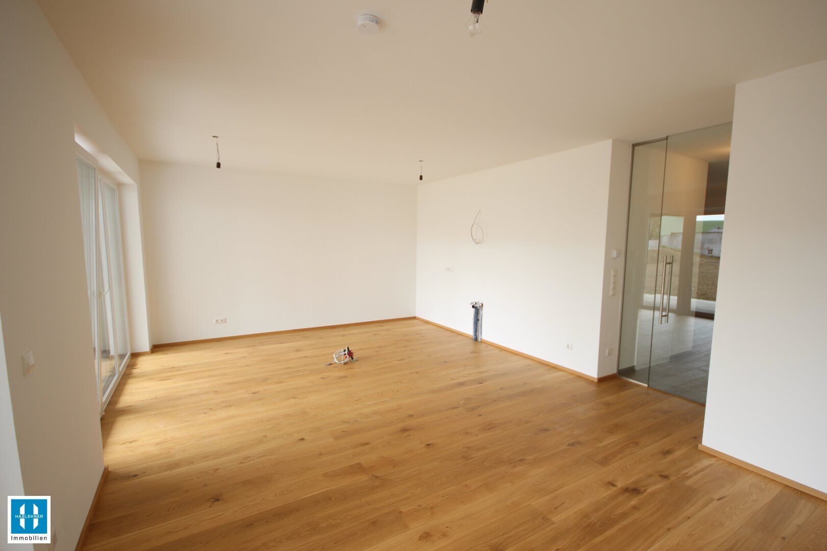 Wohnen am Kalvarienberg - gemütliche 72,93m² Gartenwohnung mit großer Terrasse und Tiefgaragenparkplatz zu verkaufen