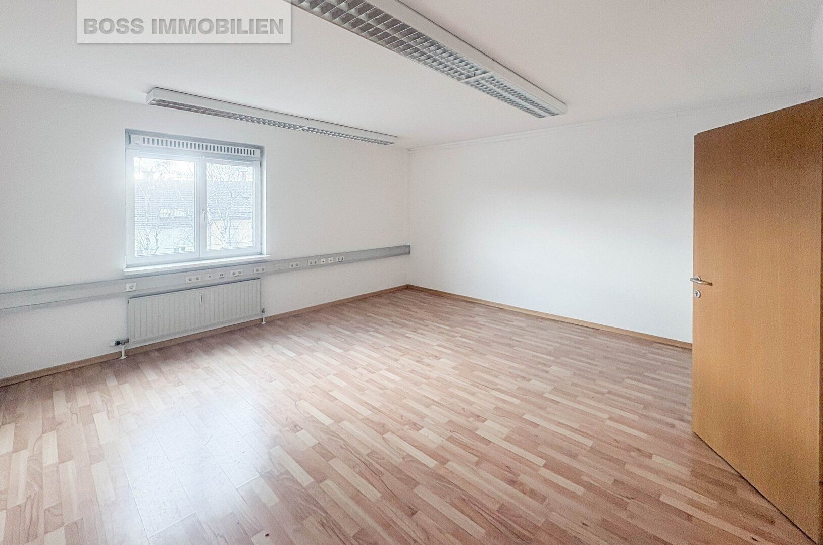 Zentrale Büroflache | 61 m² - Ansicht 2