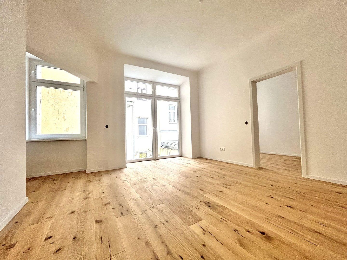 Provisionsfrei - Erstbezug - XL-Balkon - Ruhelage - 2-Zimmer - U4/ U6