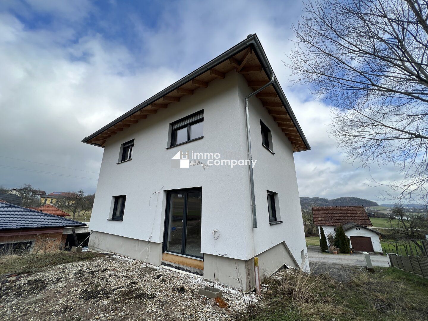 Belagsfertiges Haus in Ottnang mit 1,25% -Fixzins-Übernahme Möglichkeit!!