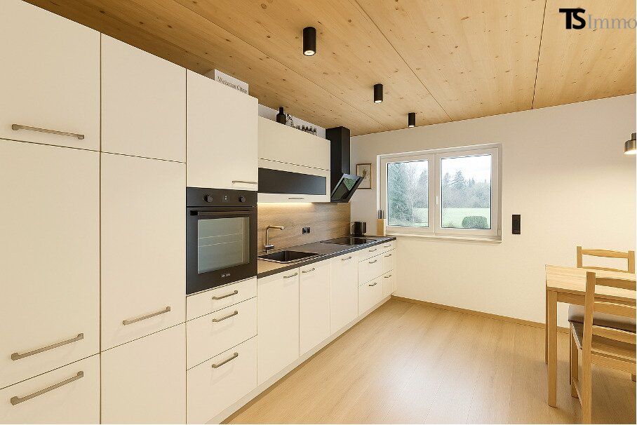 Bregenz: Langen Top 10 / 11: Modern & gemütlich! 50 m² - 2-Zimmer-Wohnung mit Schwedenofen, hochwertiger Küche