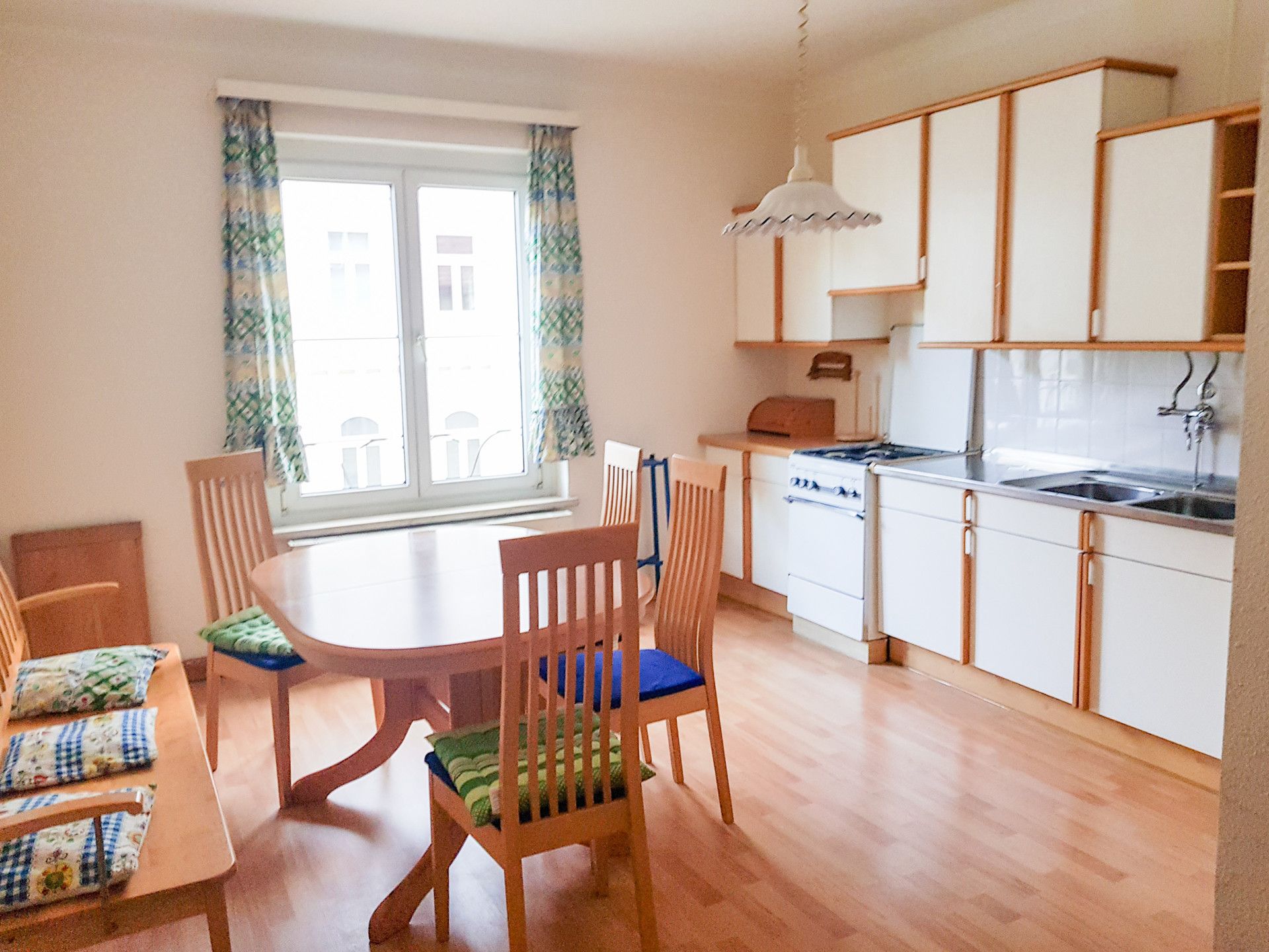 Vernünftige Start-Up Wohnung! nähe Botanischer Garten der Universität Wien! 18m² Küche!