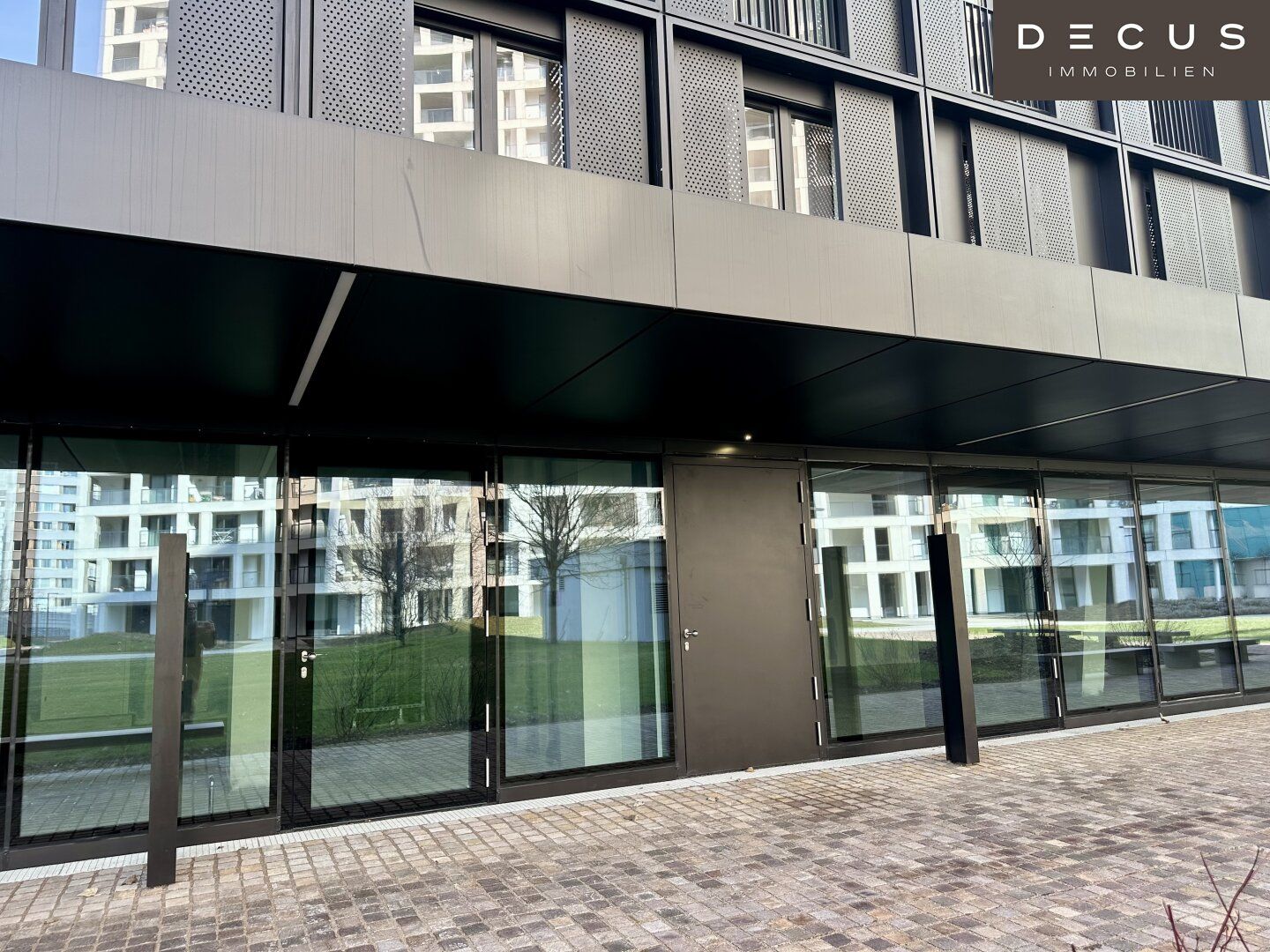| DC FLATS | Erstbezug | Geschäftsfläche