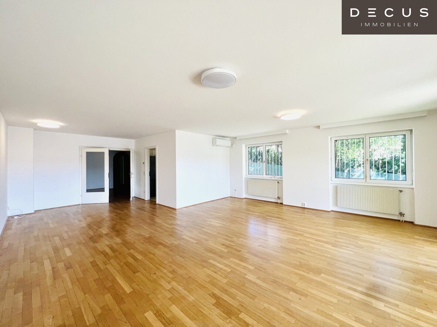 IDYLLISCH WOHNEN AN DEN WIENER WEINBERGEN |180 m2 WOHNFLÄCHE | 400 m2 GARTEN | GARAGE IM HAUS |