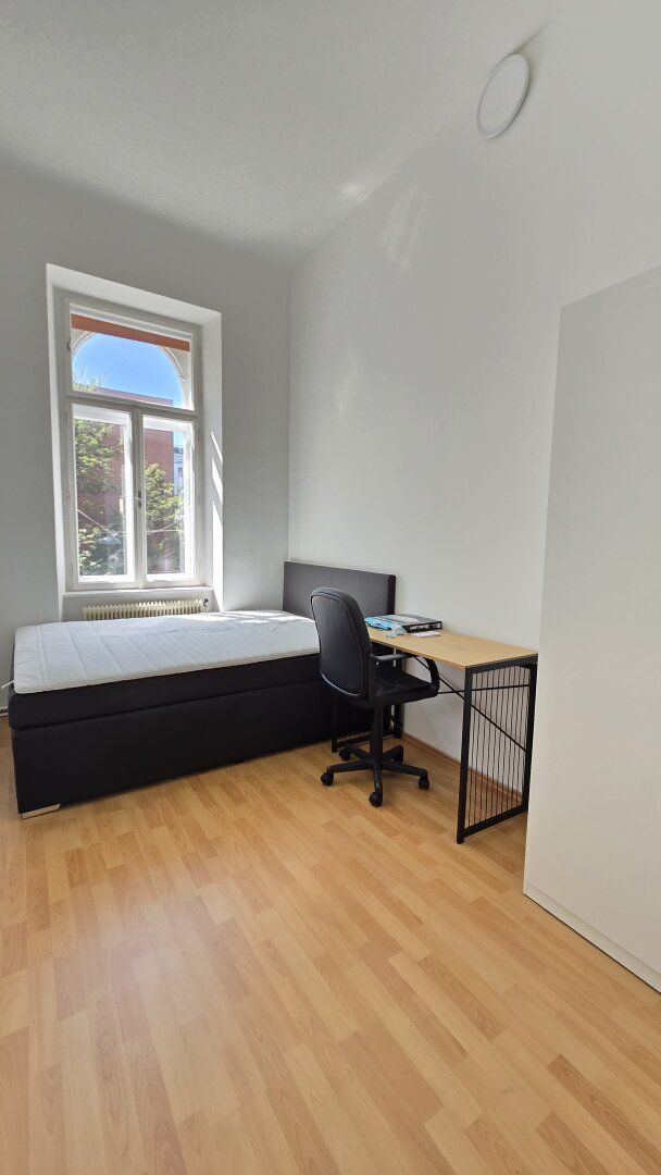 Vollmöbliert, All-inclusive Miete, Studentenzimmer in 4er WG