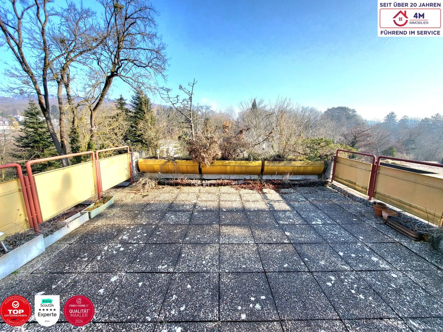 Großzügige Maisonette im Grünen mit herrlicher Terrasse