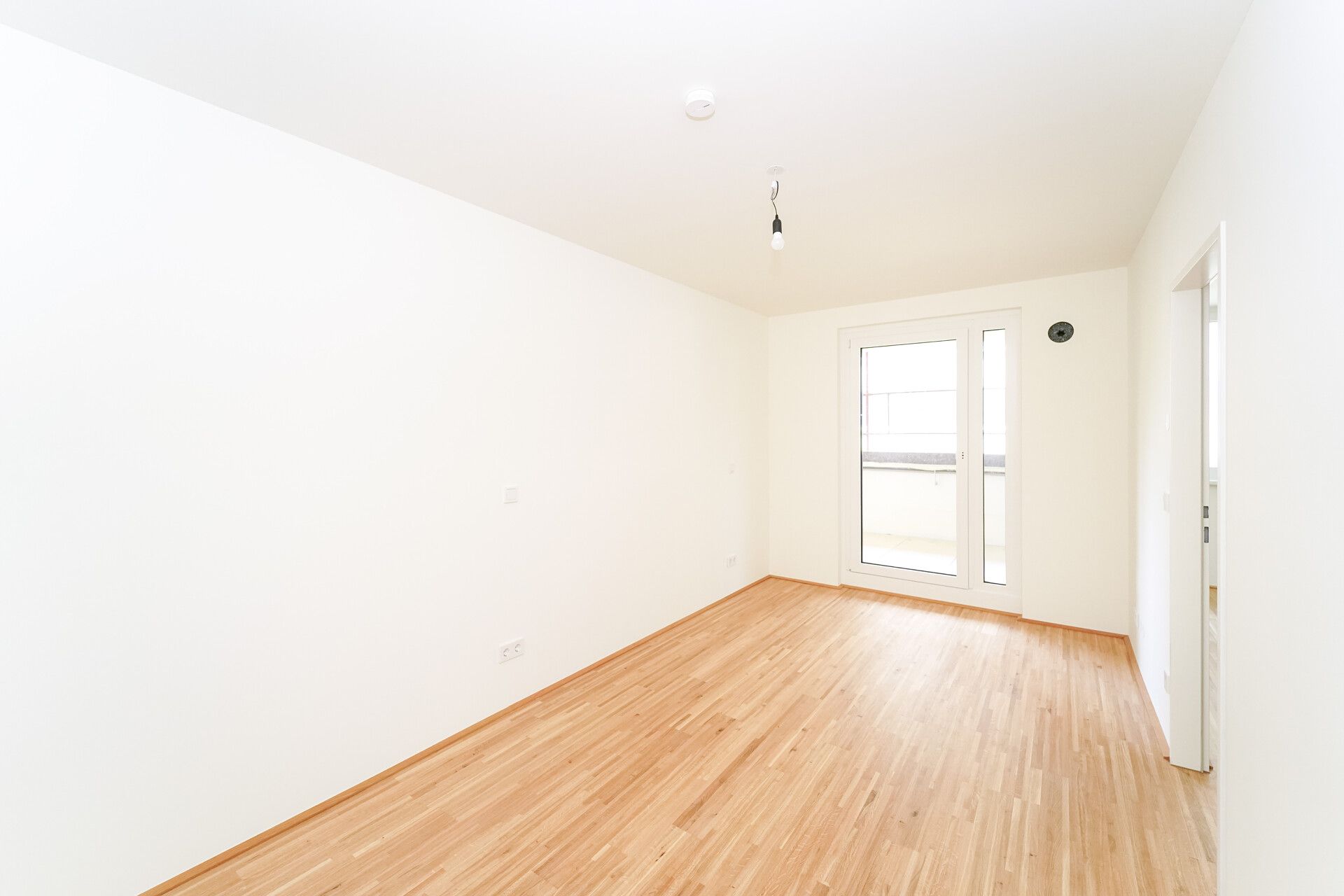 Erstbezug - Sonnige 2-Zimmer-Wohnung mit Loggia - zu mieten in 1020 Wien