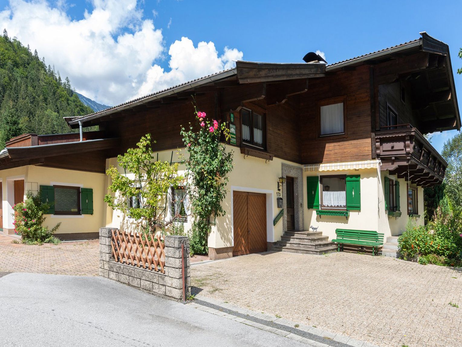 Charmantes Landhaus in idyllischer Region