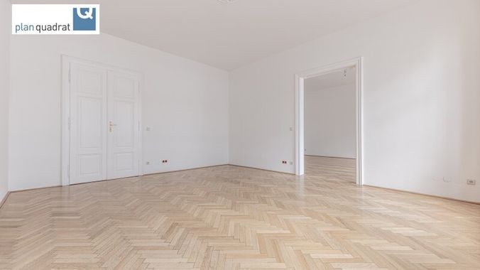 Zimmer 2 ("Hauptraum" - ca. 30,60 m²)