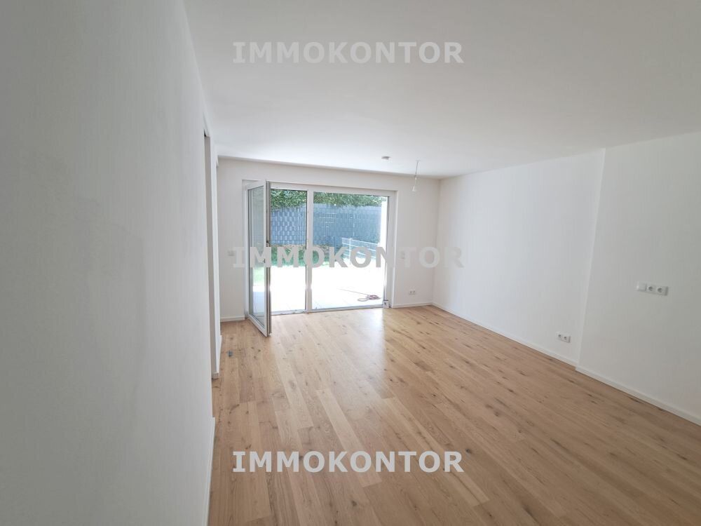 KOMPAKT mit Garten / Stellplatz als Option