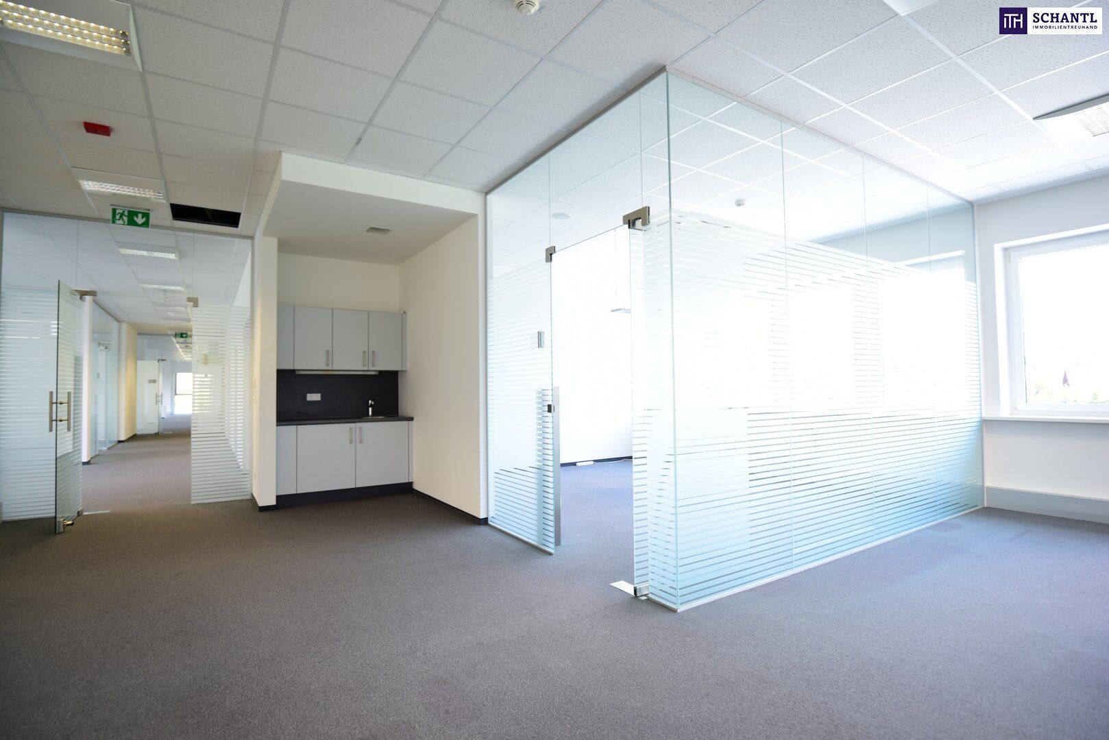 Ausgezeichnete Chance für Ihr neues Büro: Gewerbeimmobilie in Laßnitzhöhe - Büro- und Geschäftsräumlichkeiten auf 425 m² mit TOP-Ausstattung, KFZ-Abstellplätzen, E-Ladestationen & Klimaanlage! Sichern Sie sich jetzt Ihren Besichtigungstermin! - Ansicht 5