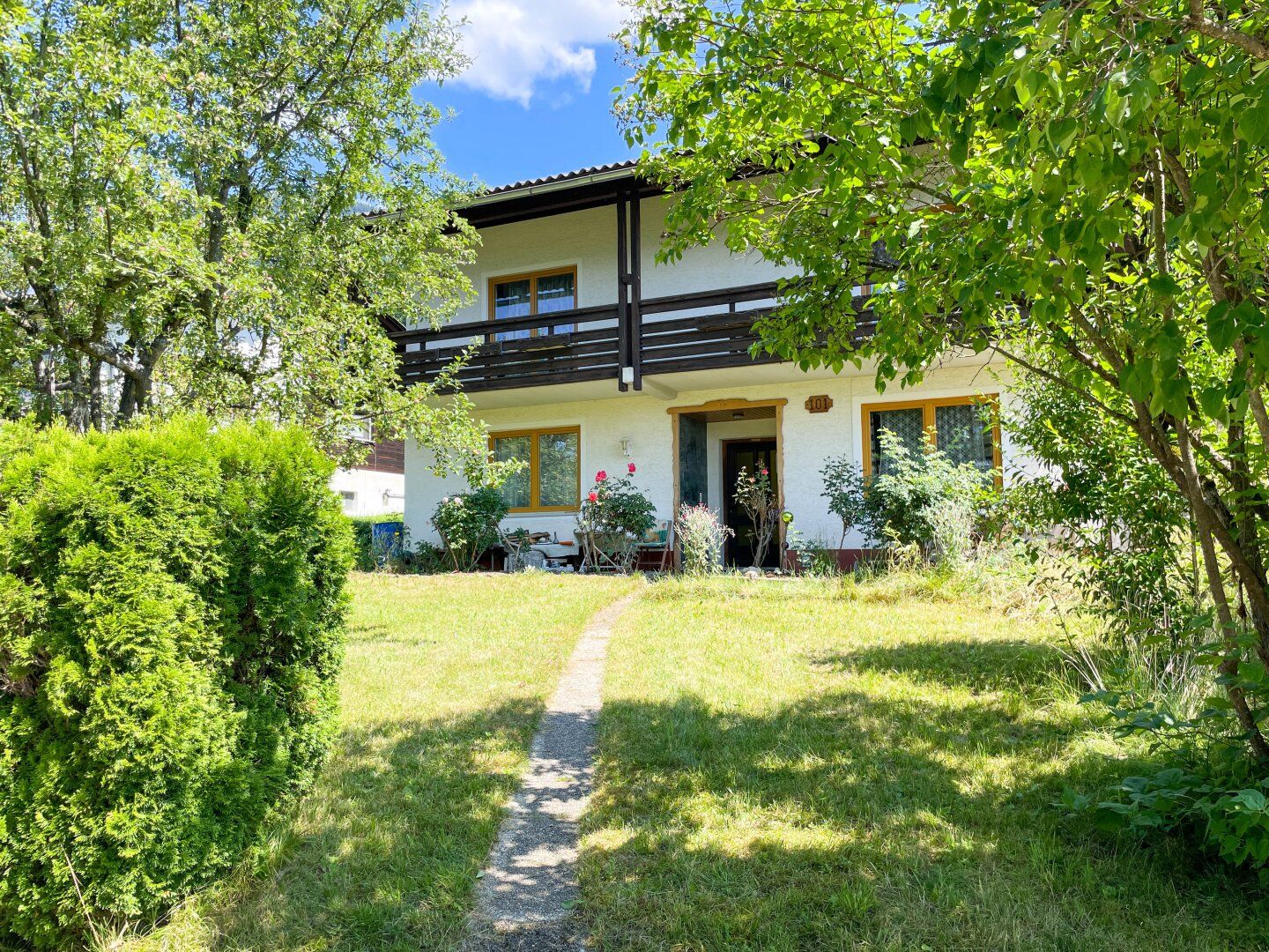 GEMÜTLICHES WOHNHAUS IN OBERMILLSTATT - NUR 5 AUTOMINUTEN VOM MILLSTÄTTERSEE ENTFERNT !