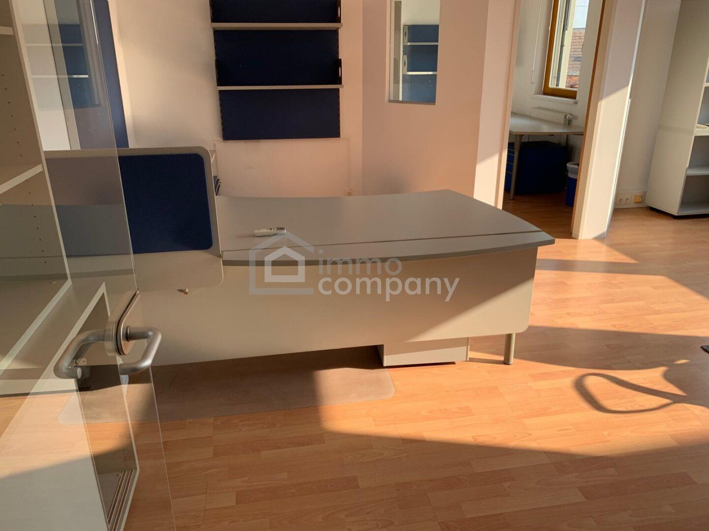 Neuwertige Büro-/Praxisfläche in Neusiedl am See - Top Lage für nur 1.562,82 €! - Ansicht 4