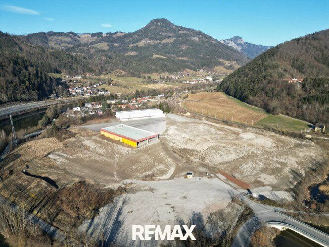 Gewerbe & Industrieflächen voll aufgeschlossen direkt neben der A9 in Frohnleiten - 2000 m² - Ansicht 3