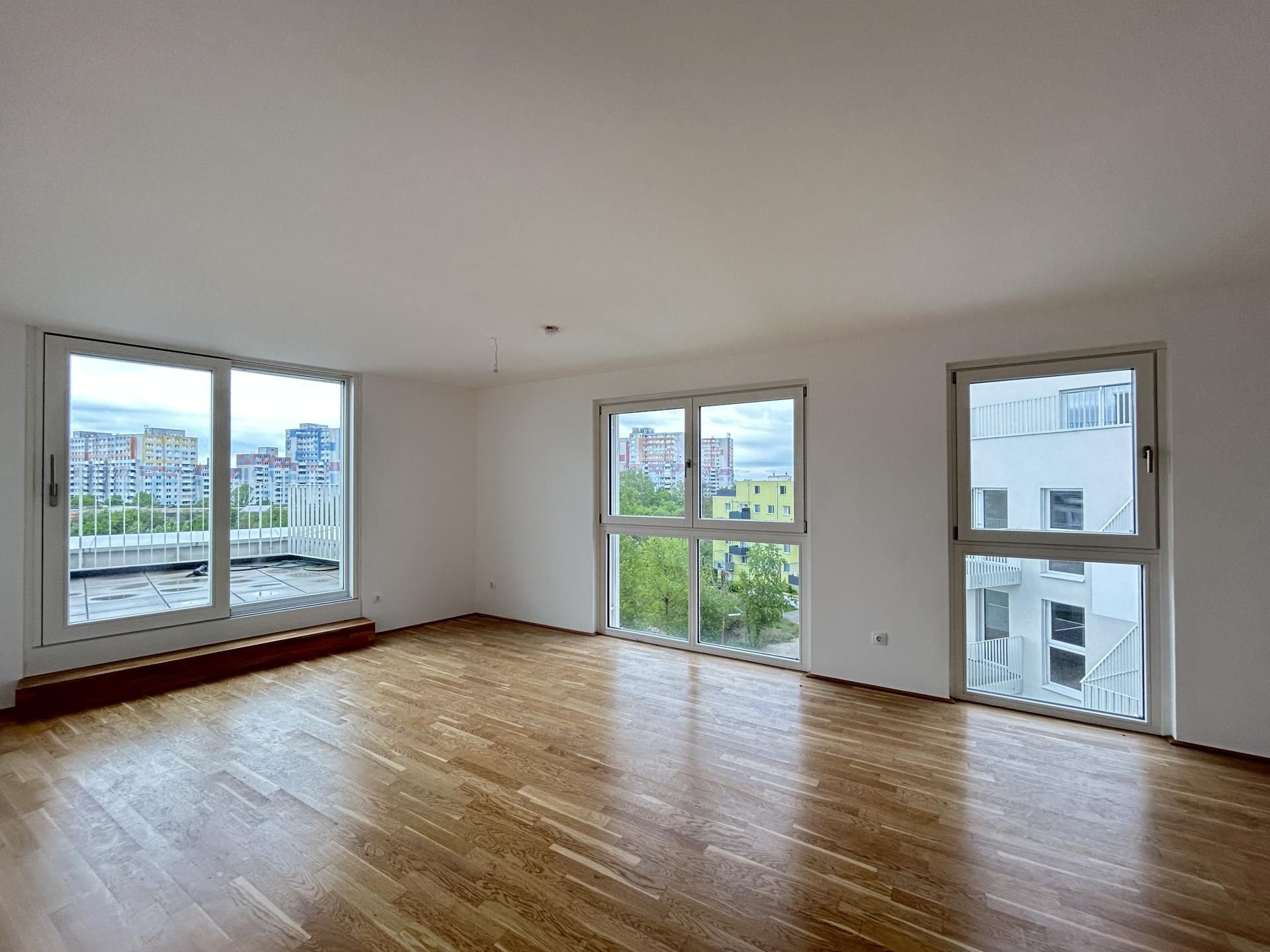 Exklusive 3-Zimmer-Wohnung mit Terrasse & Dachgarten - Erstbezug!