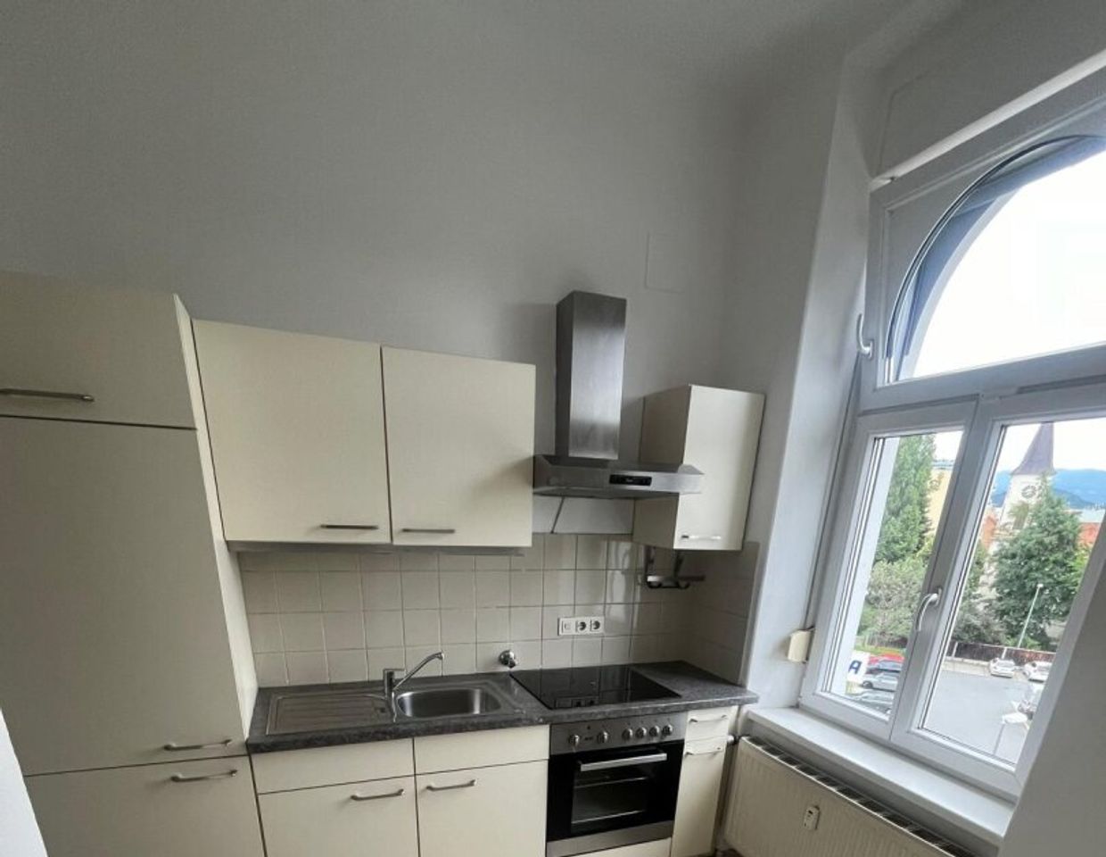 Besonders fulminante am Karlauplatz 1,nähe Citypark liegende Kleinwohnung, zu vermieten!